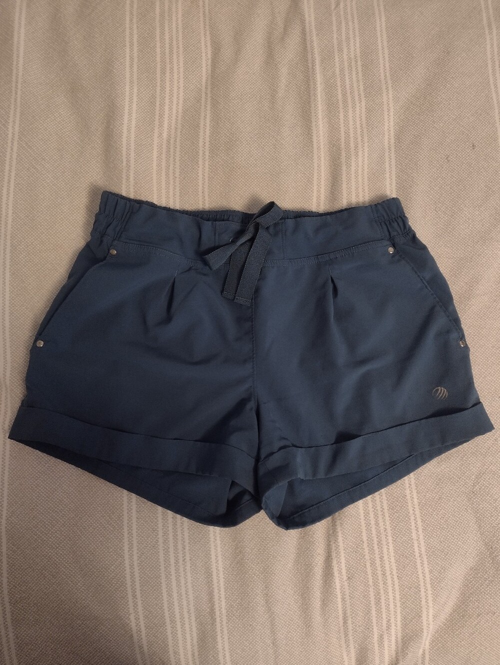 MPG Mondetta Rolled Cuff Athletic Shorts, size Medium